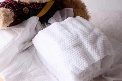 How to avoid red butt? Choosing the right diaper is crucial!